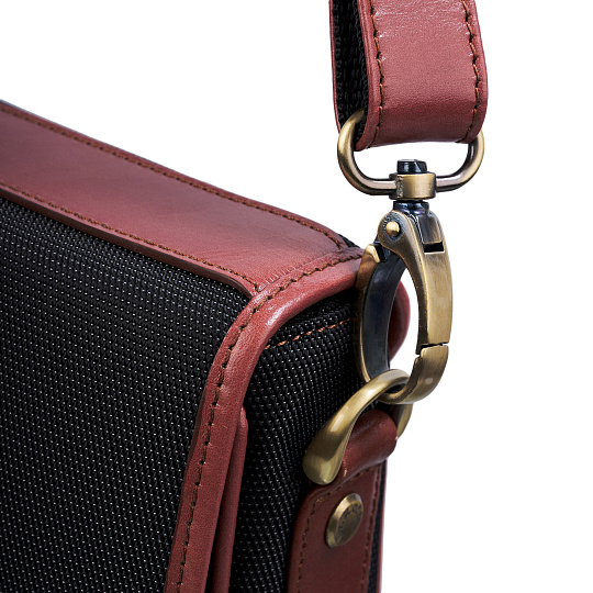 Деловая сумка Dr.Koffer из нейлона и натуральной кожи