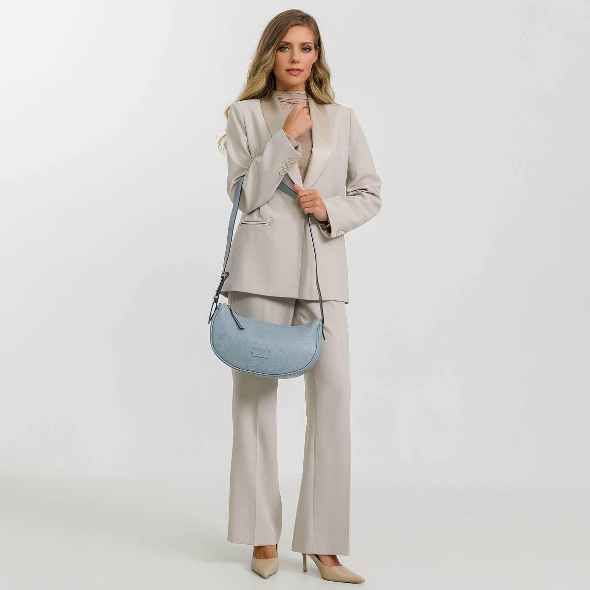 Женская сумка Dr. Koffer из натуральной кожи голубая