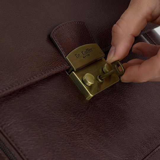 Портфель Dr.Koffer из натуральной кожи темно-коричневый