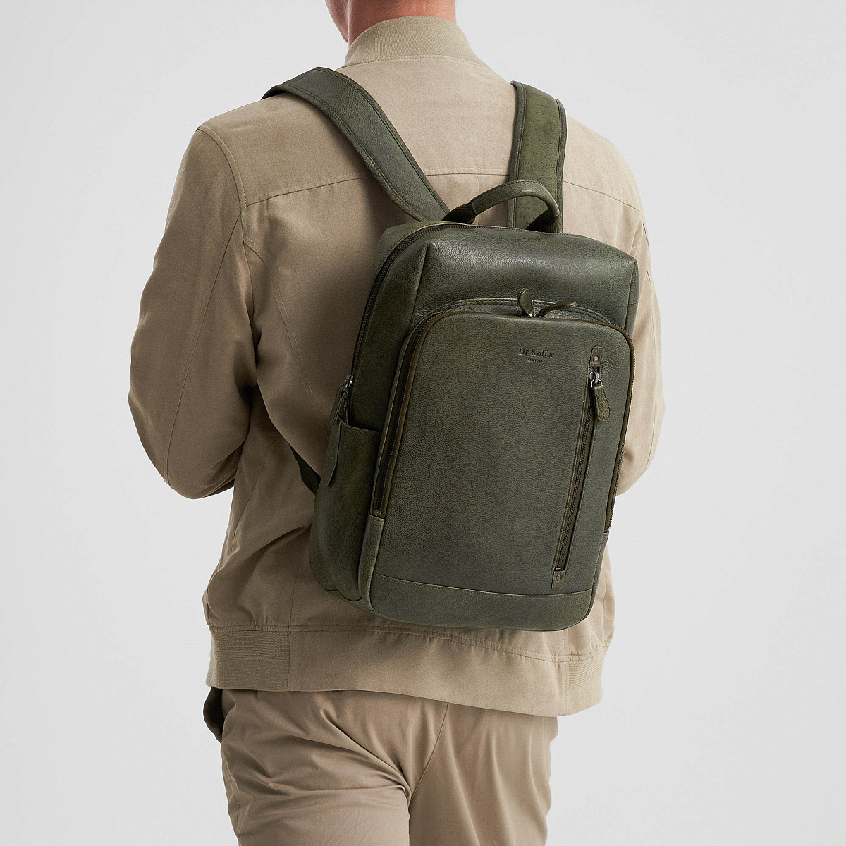 Рюкзак Dr.Koffer из натуральной кожи зеленый