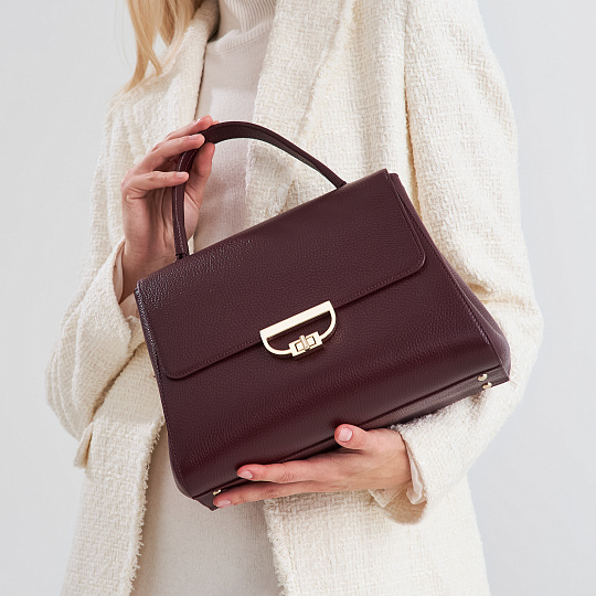 Женская сумка  Dr. Koffer из натуральной кожи бордовая