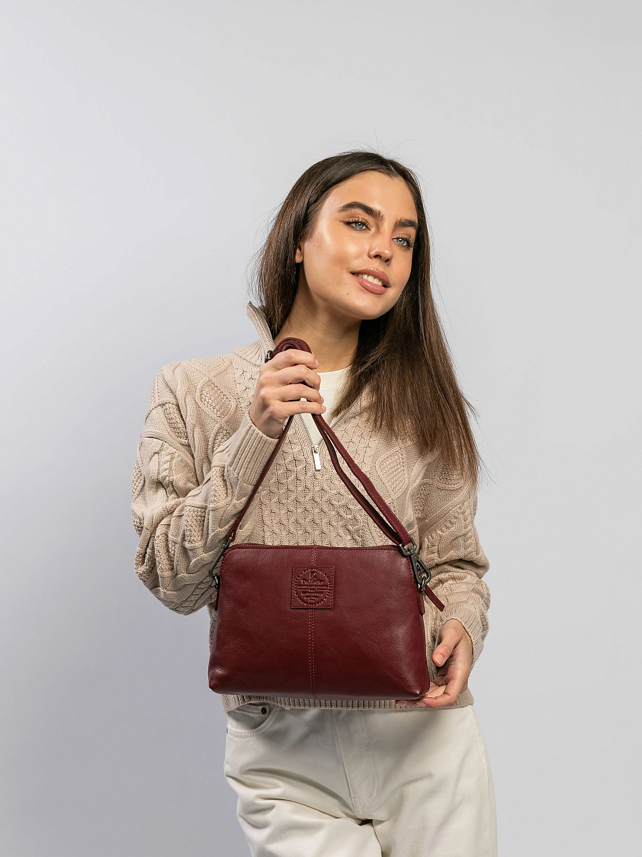 Женская сумка Dr.Koffer из натуральной кожи бордовая