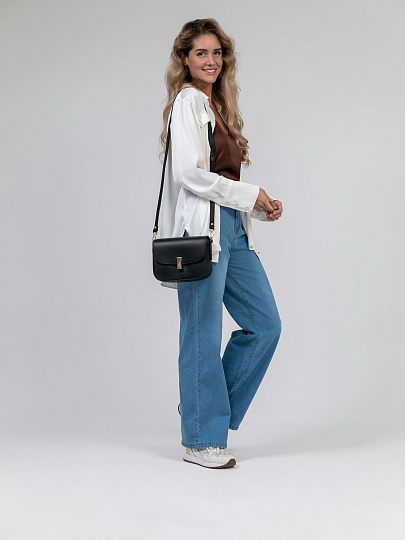 Женская сумка Dr.Koffer из натуральной кожи черная