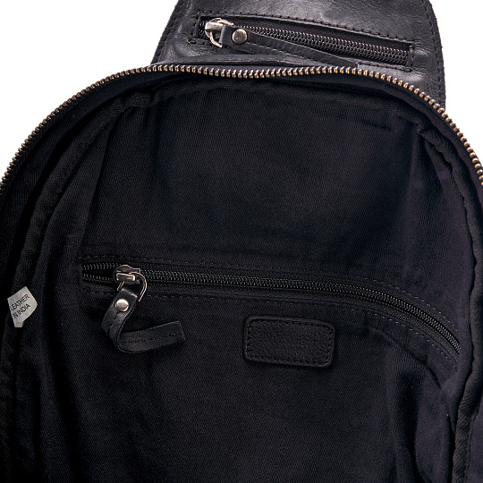 Рюкзак Dr.Koffer из натуральной кожи черный