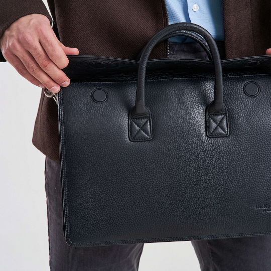 Деловая сумка Dr.Koffer из натуральной кожи черная