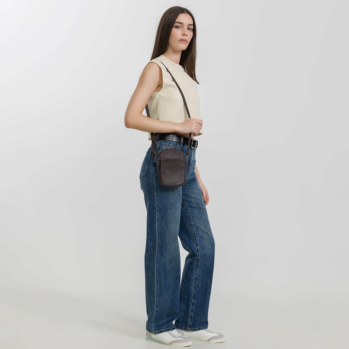 Сумка через плечо Dr.Koffer из натуральной кожи коричневая