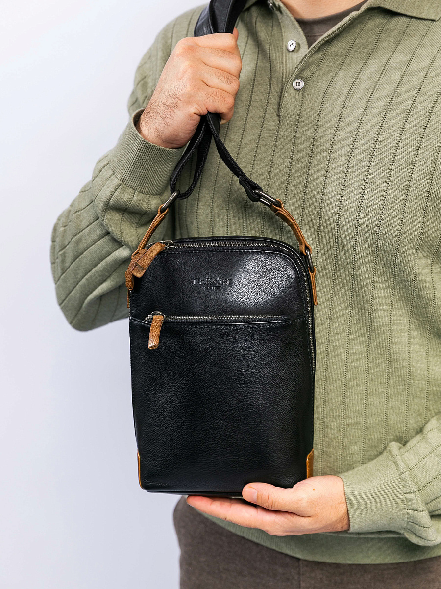 Сумка через плечо Dr. Koffer из натуральной кожи черная