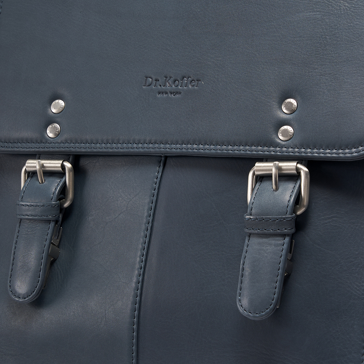 Сумка через плечо Dr.Koffer из натуральной кожи синяя