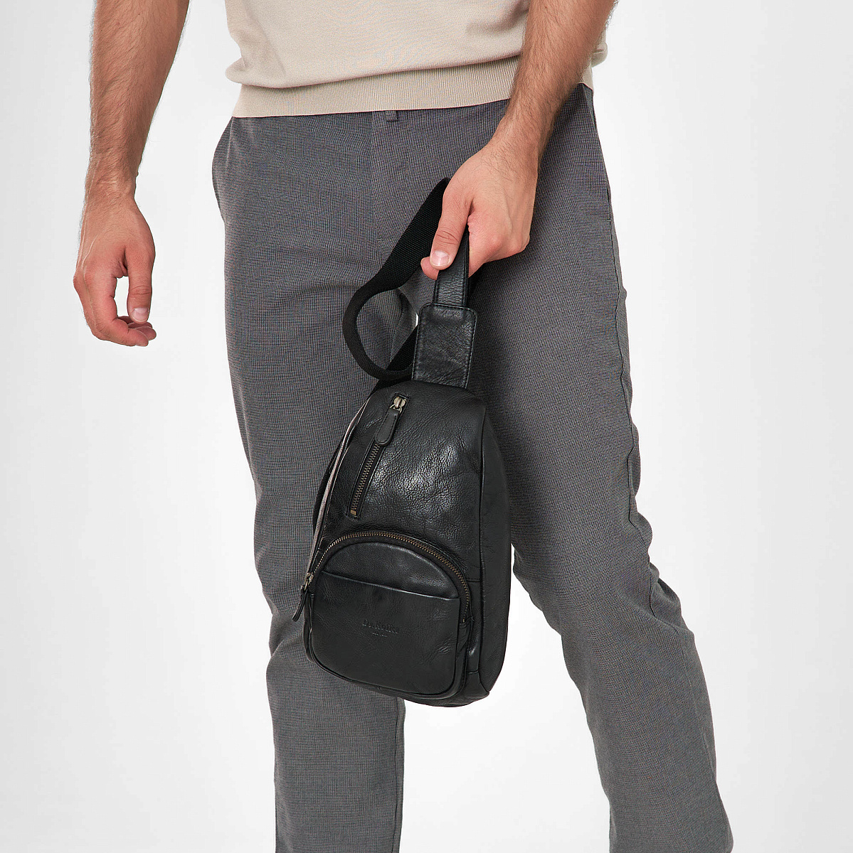 Рюкзак Dr.Koffer из натуральной кожи черный