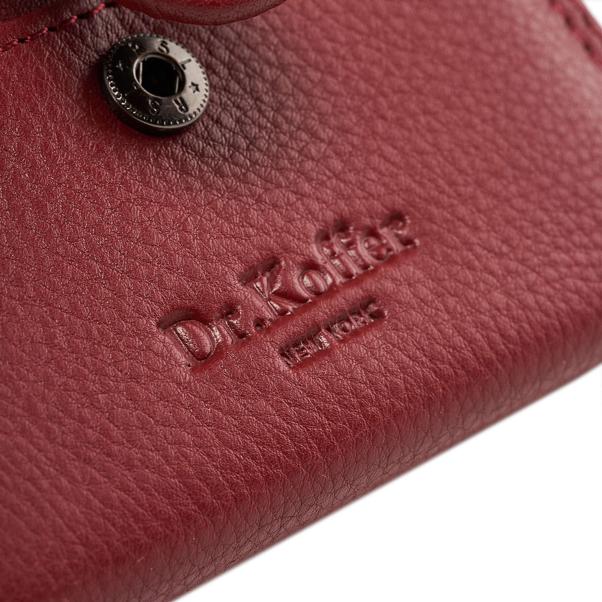 Кредитница Dr.Koffer из натуральной кожи бордовая