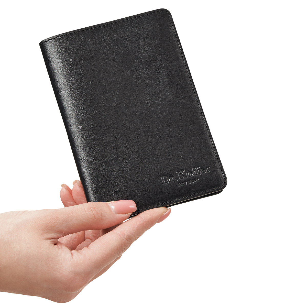 Обложка для паспорта Dr.Koffer из натуральной кожи черная