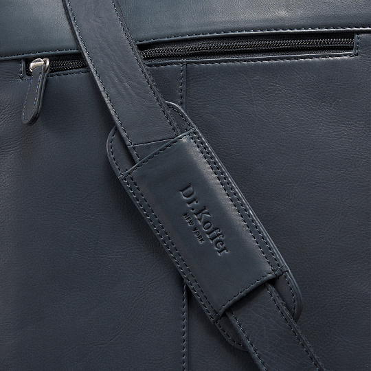 Сумка через плечо Dr.Koffer из натуральной кожи синяя