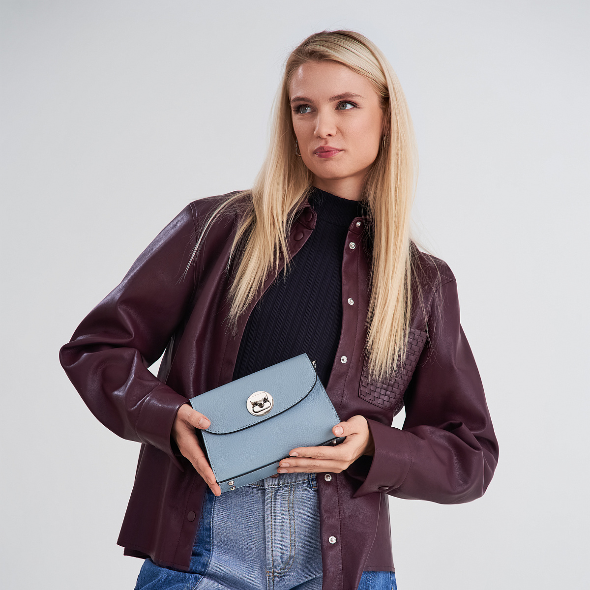 Женская сумка Dr. Koffer из натуральной кожи голубая