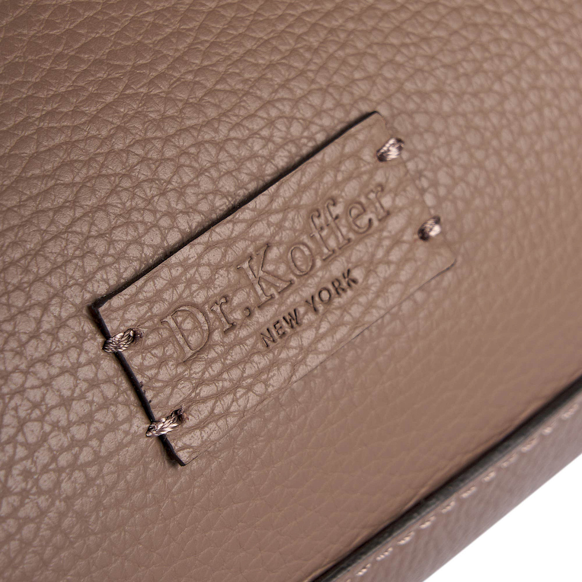 Женская сумка Dr. Koffer из натуральной кожи бежевая