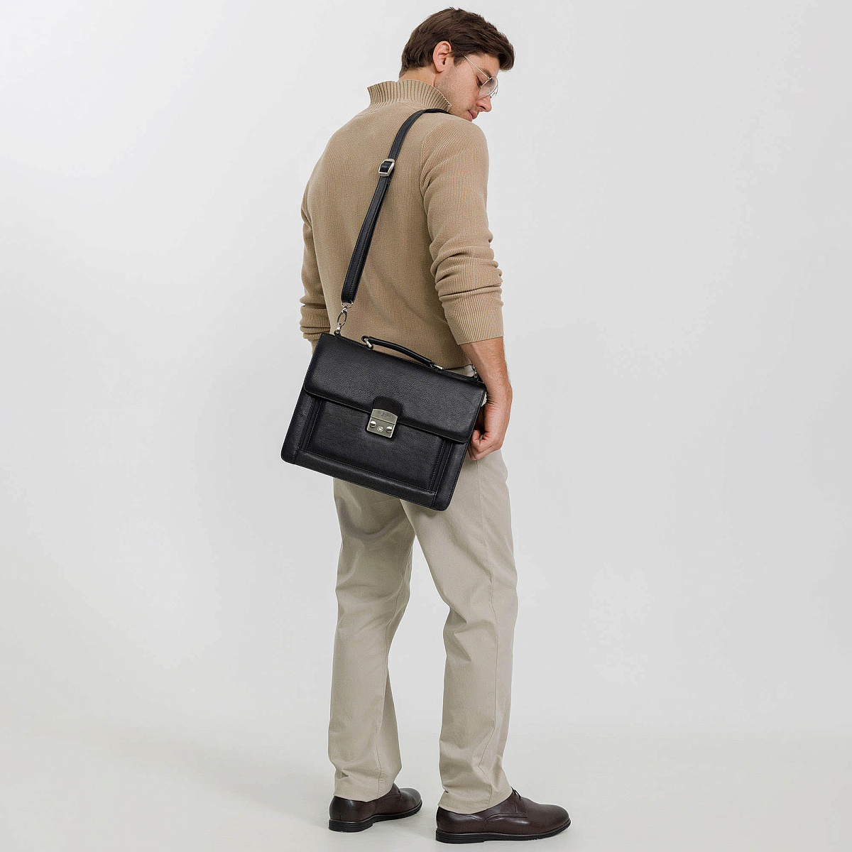 Портфель Dr.Koffer из натуральной кожи черный