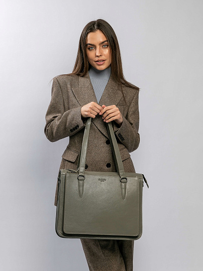 Женская сумка Dr.Koffer из натуральной кожи серая