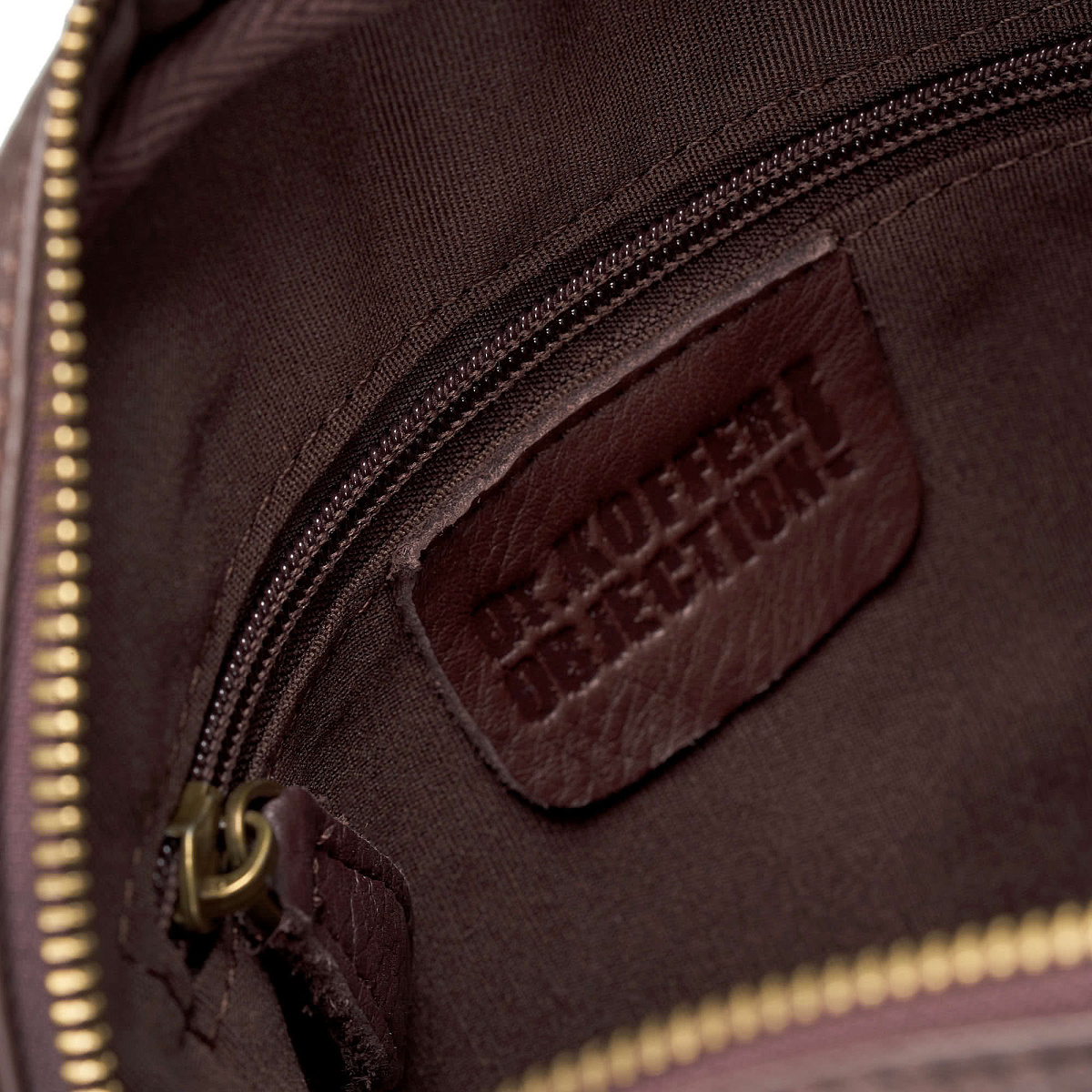 Сумка через плечо Dr.Koffer из натуральной кожи коричневая