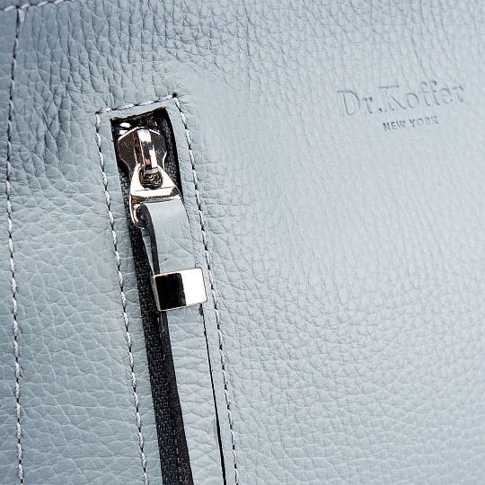 Женская сумка Dr. Koffer из натуральной кожи голубая