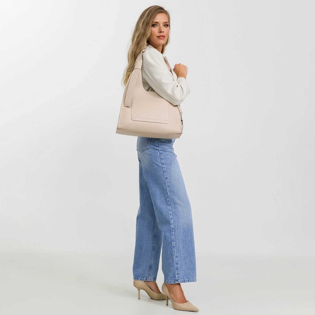 Женская сумка Dr. Koffer из натуральной кожи бежевая