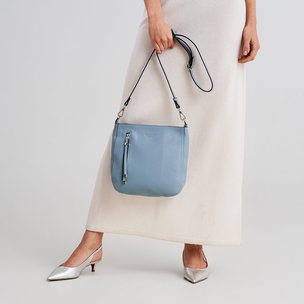 Женская сумка Dr. Koffer из натуральной кожи голубая