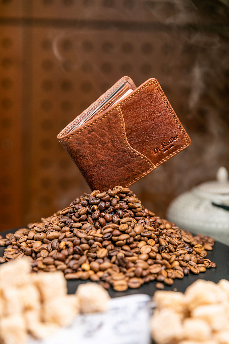 Зажим для денег Dr.Koffer из натуральной кожи коричневый