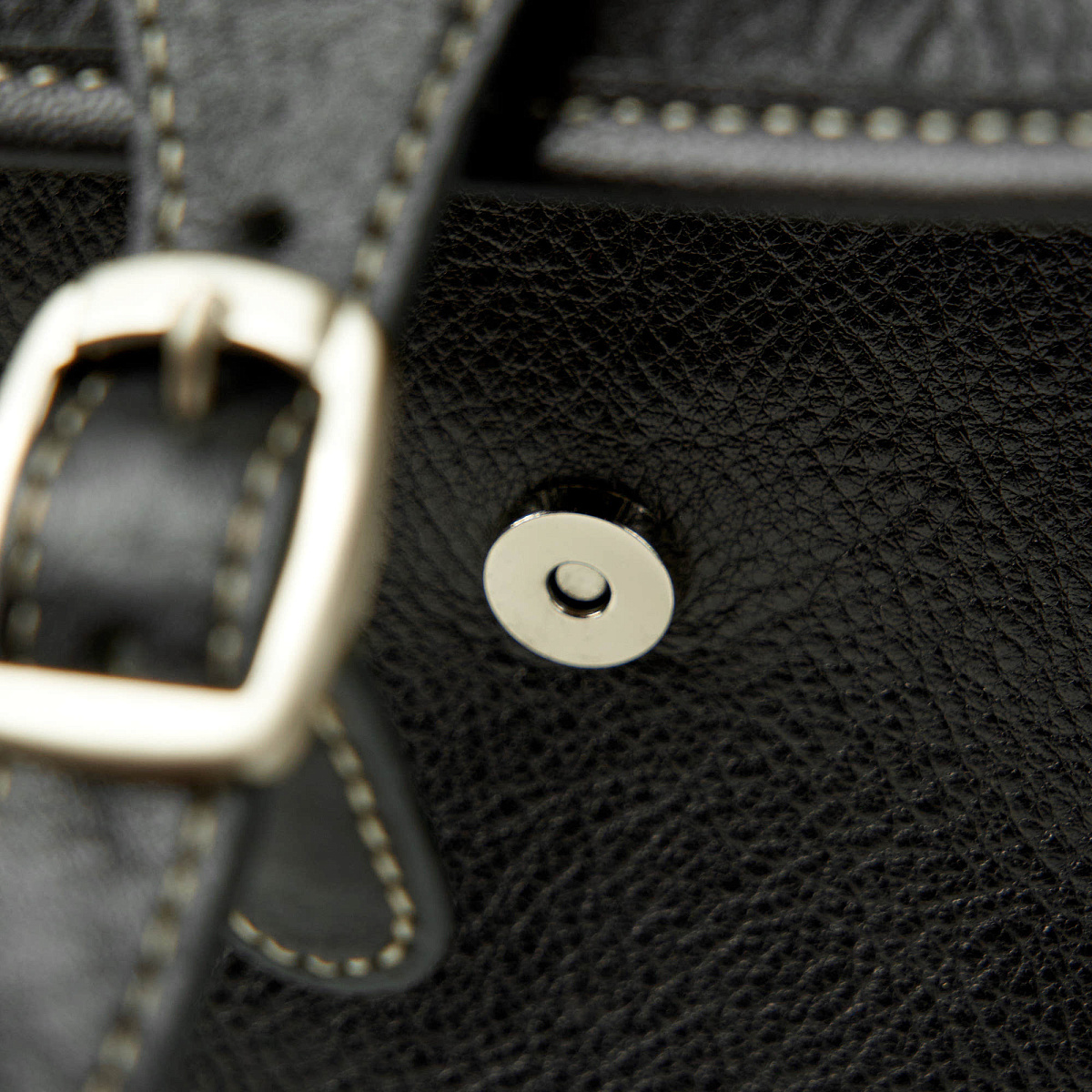 Сумка дорожная Dr.Koffer из натуральной кожи черная