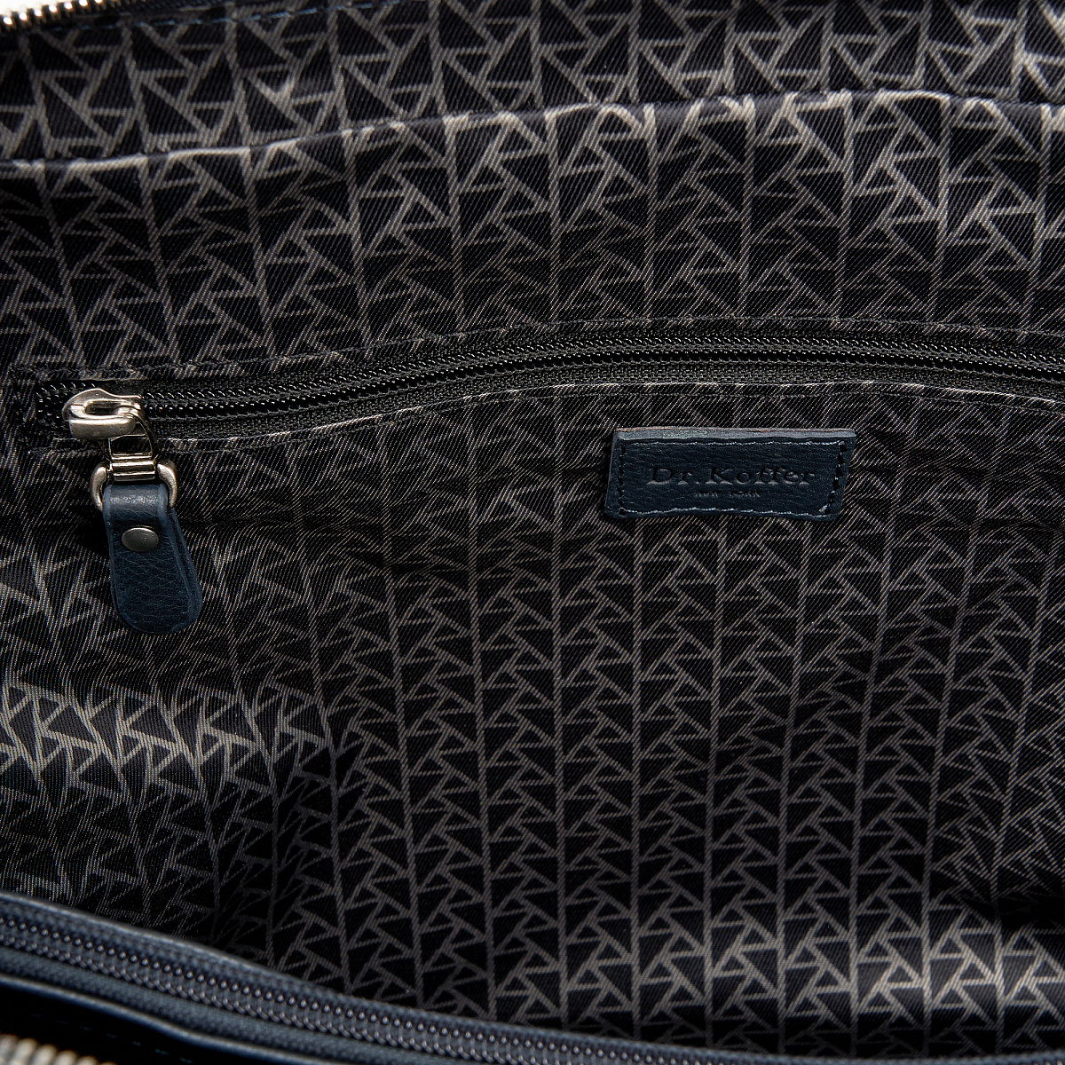 Деловая сумка Dr.Koffer из натуральной кожи синяя