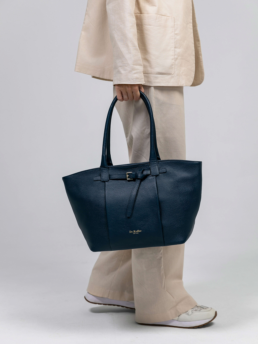 Женская сумка Dr.Koffer из натуральной кожи темно-фиолетовая