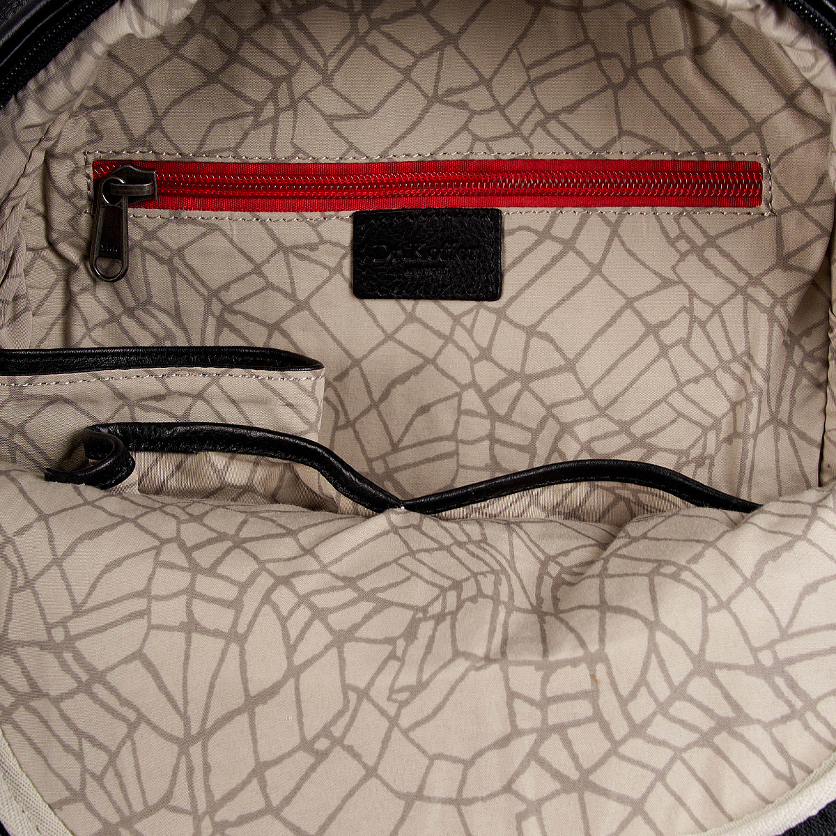 Рюкзак Dr.Koffer из натуральной кожи черный