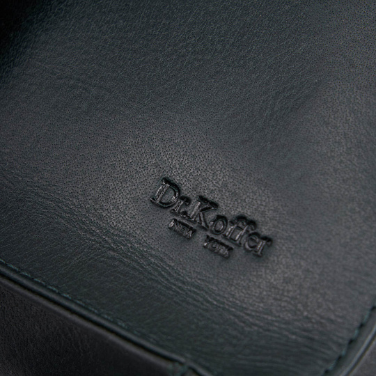 Рюкзак Dr.Koffer из натуральной кожи зеленый