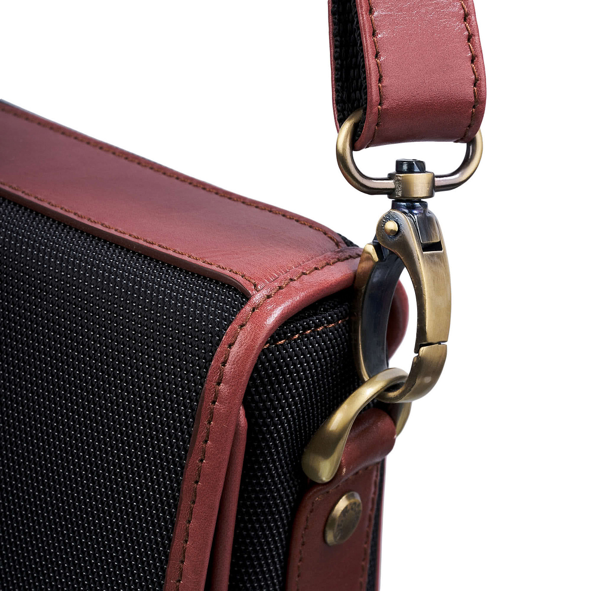 Деловая сумка Dr.Koffer из нейлона и натуральной кожи