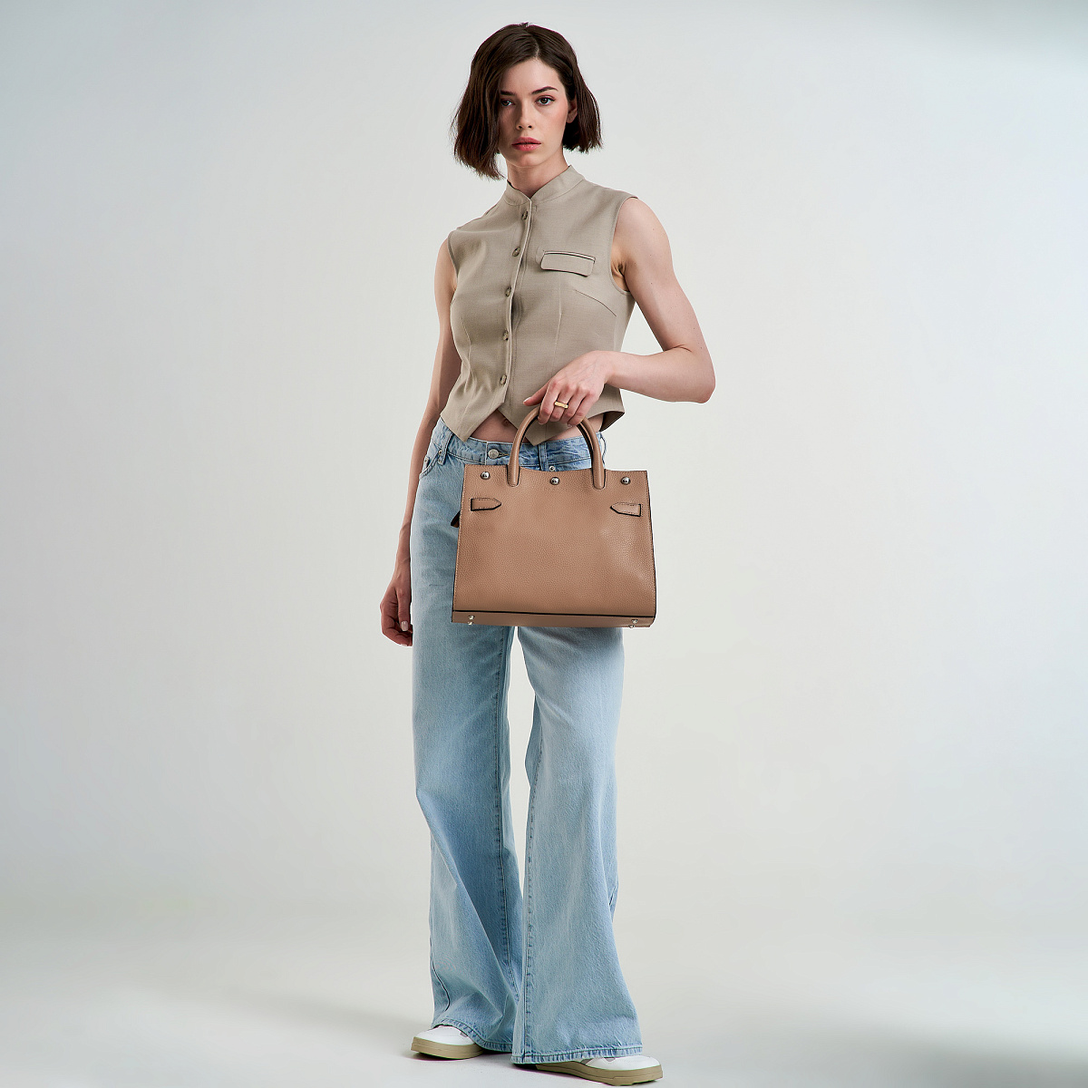 Женская сумка Dr.Koffer из натуральной кожи коричневая