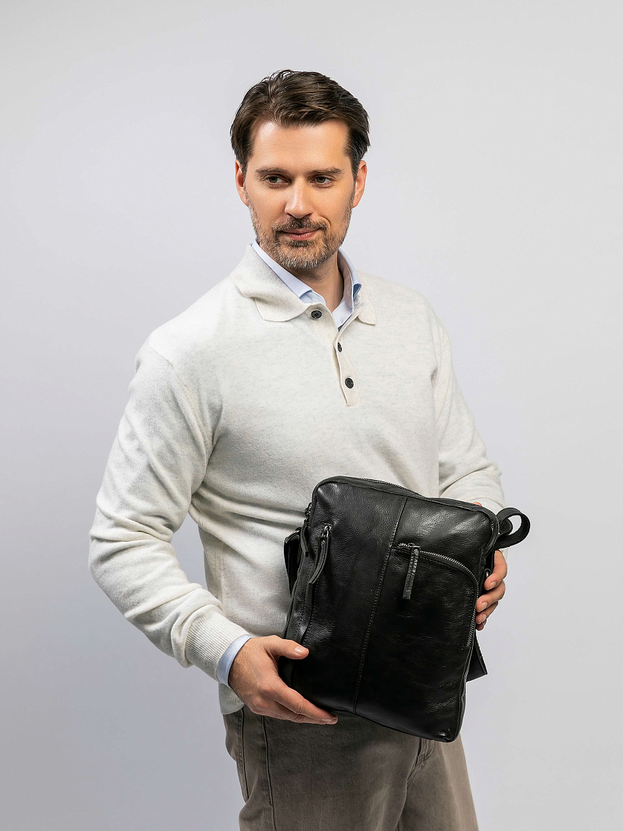 Сумка через плечо Dr.Koffer из натуральной кожи черная