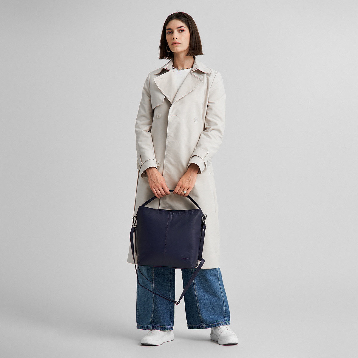 Женская сумка Dr.Koffer из натуральной кожи синяя