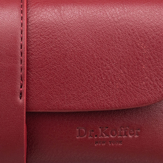 Очечник Dr.Koffer из натуральной кожи красный