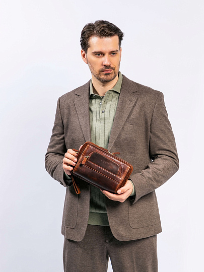 Сумка-визитка Dr. Koffer из натуральной кожи коричневая