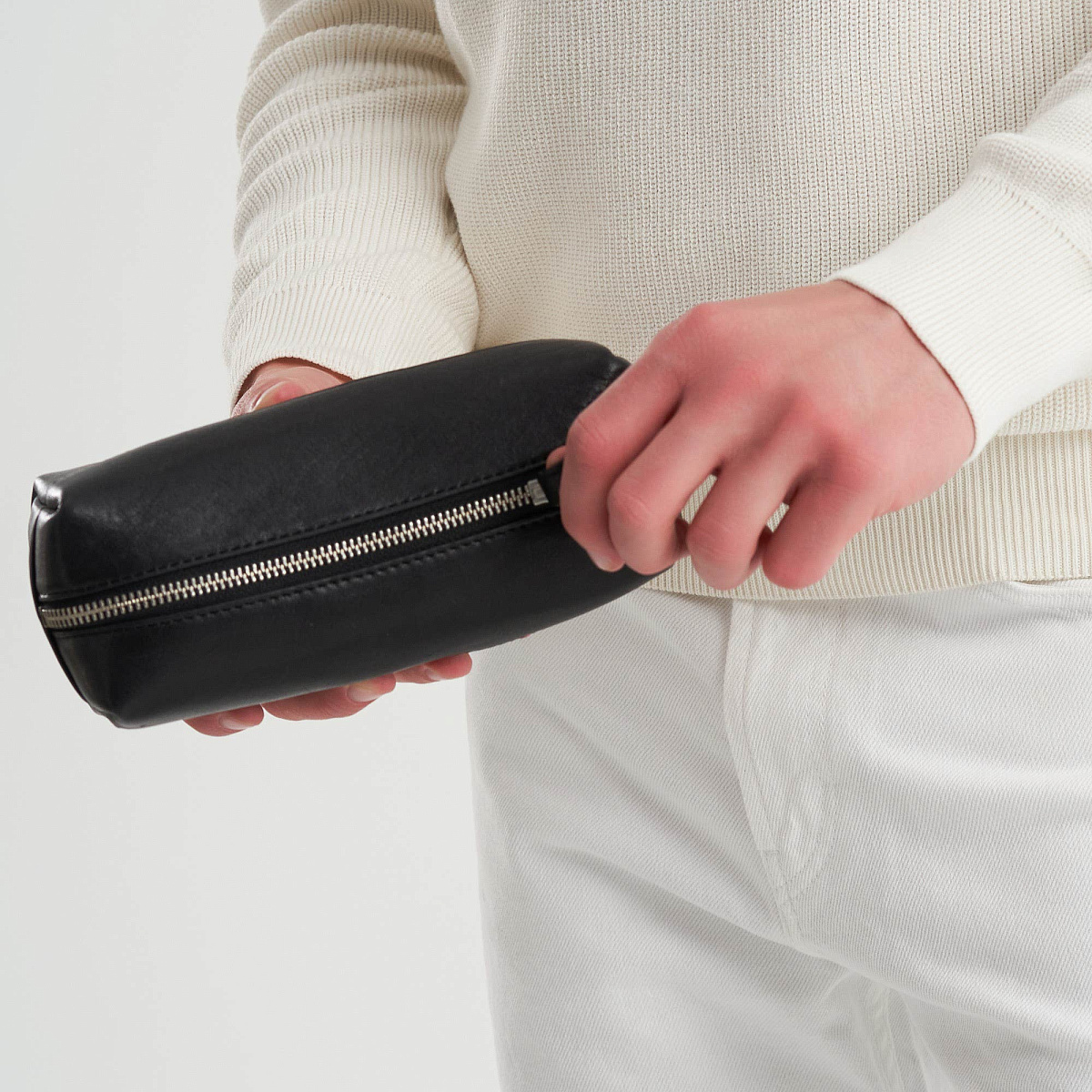 Несессер Dr. Koffer из натуральной кожи черный