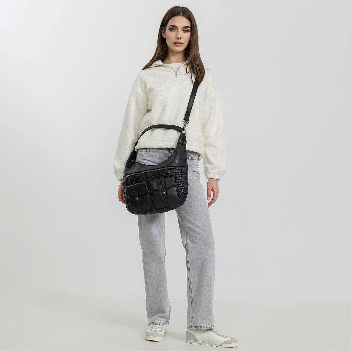 Сумка через плечо Dr.Koffer из натуральной кожи черная