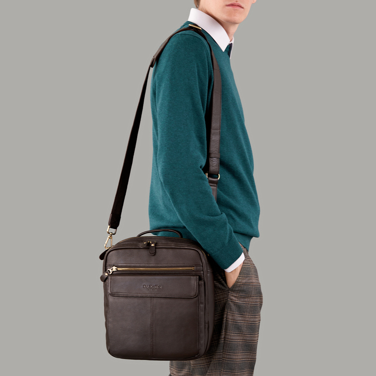 Сумка через плечо Dr.Koffer из натуральной кожи коричневая