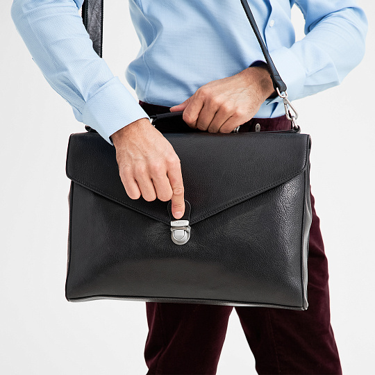 Портфель Dr.Koffer из натуральной кожи черный