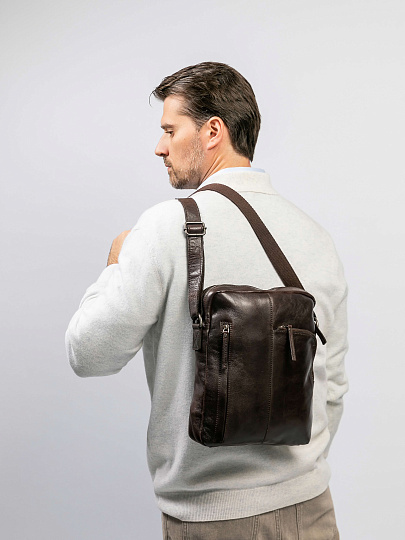 Сумка через плечо Dr.Koffer из натуральной кожи коричневая