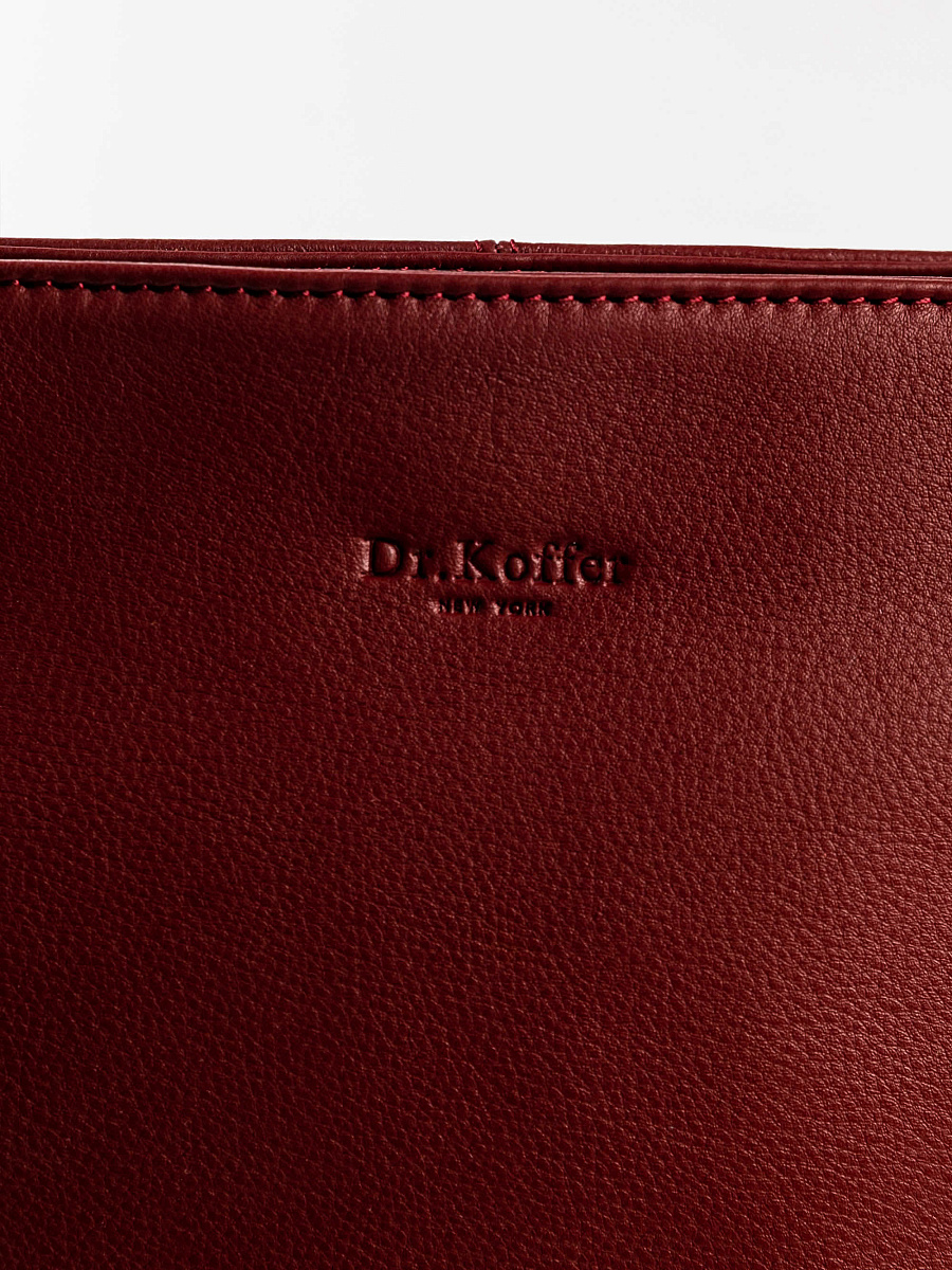 Женская сумка Dr.Koffer из натуральной кожи красная