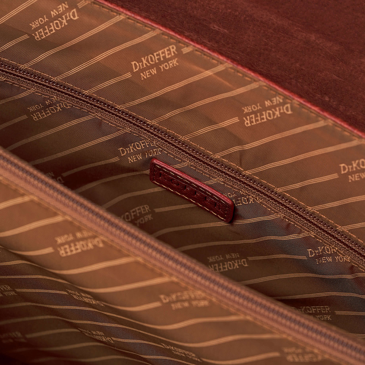 Портфель Dr.Koffer из натуральной кожи светло-коричневый