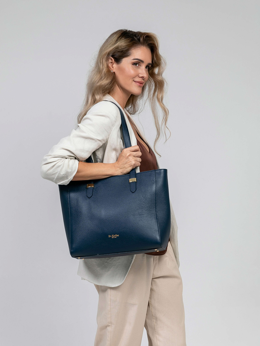 Женская сумка Dr.Koffer из натуральной кожи темно-фиолетовая