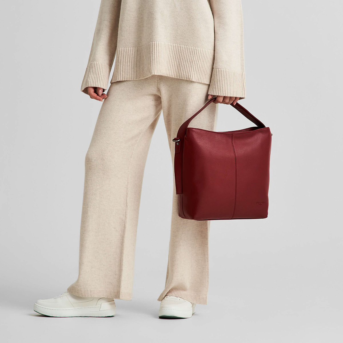 Женская сумка Dr. Koffer из натуральной кожи бордовая