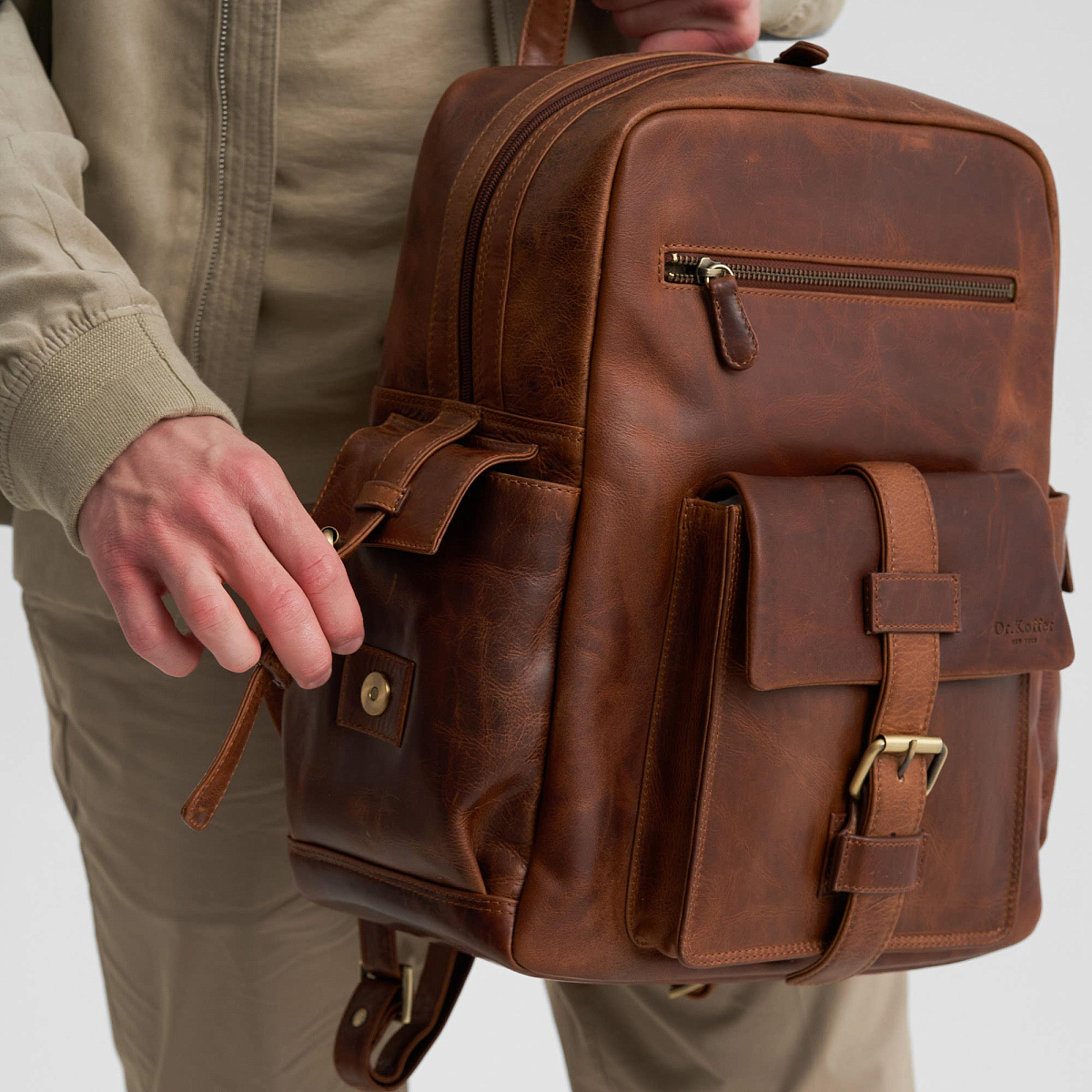Рюкзак Dr.Koffer из натуральной кожи светло-коричневый