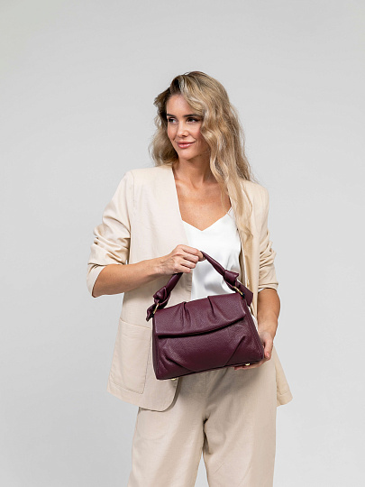 Женская сумка Dr.Koffer из натуральной кожи бордовая