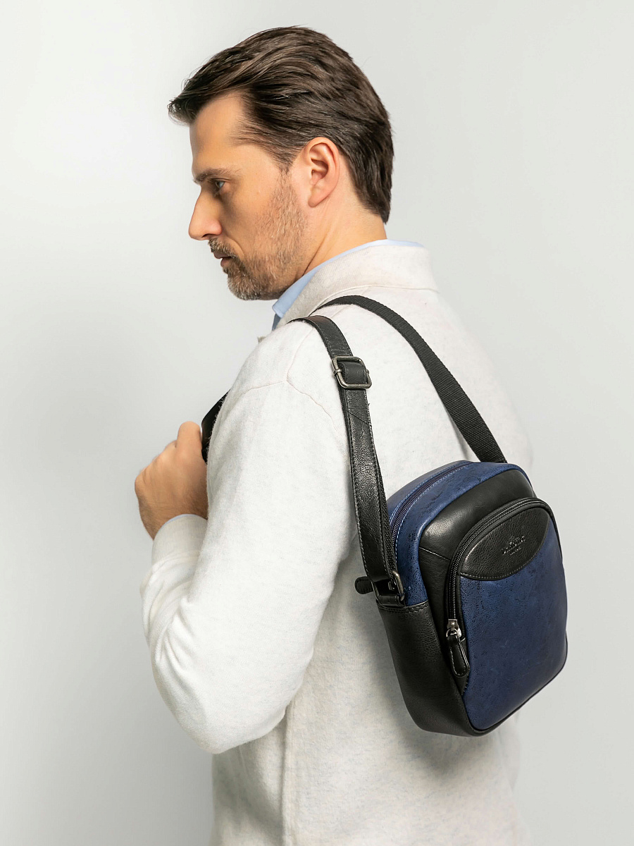 Сумка через плечо Dr.Koffer из натуральной кожи синяя