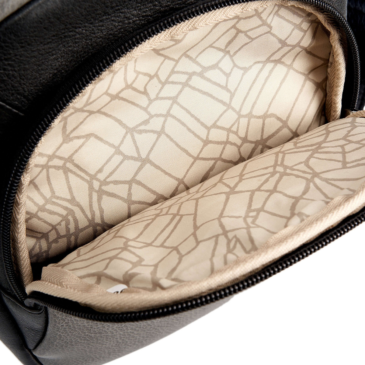 Сумка через плечо Dr.Koffer из натуральной кожи серая