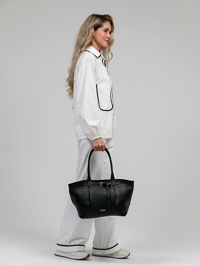 Женская сумка Dr.Koffer из натуральной кожи черная
